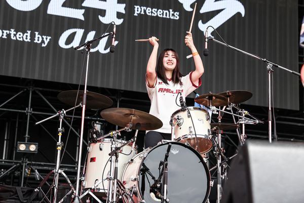 シベリアンハスキーは「大ガールズバンド時代」を超えていく　メンバーが語る、サマソニでも注目の大型ホープの野望とは？