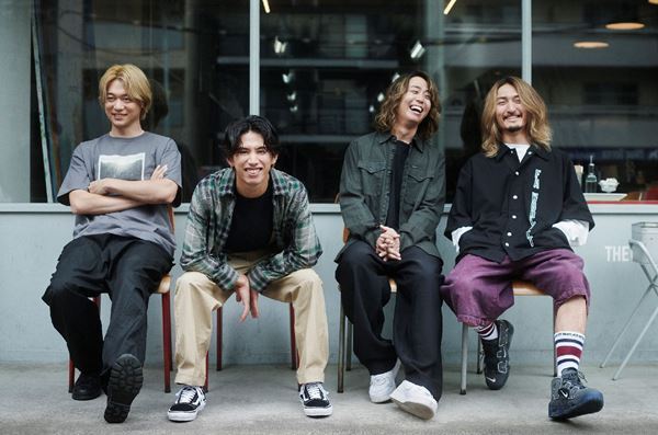 ONE OK ROCK、ニューアルバム『Luxury Disease』リリース決定　今夜「Save Yourself」MVプレミア公開