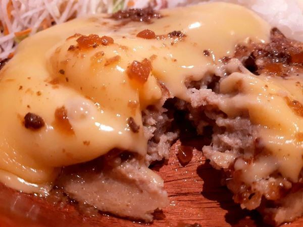 3品で完璧なごはんに！「びっくりドンキー」バカ売れメニュー発表