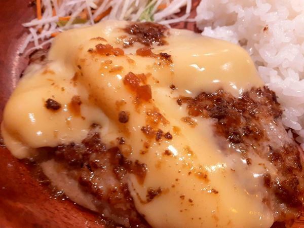 3品で完璧なごはんに！「びっくりドンキー」バカ売れメニュー発表