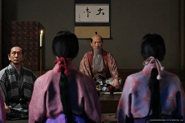 北野武監督『首』は毒気もバイオレンスも前代未聞の戦国時代劇！【おとなの映画ガイド】