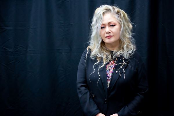 PERSONZ・JILLインタビュー「驚いちゃいますけどね、40年って(笑)。還暦になるまでやってるとは思ってなかった」