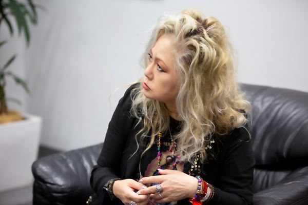 PERSONZ・JILLインタビュー「驚いちゃいますけどね、40年って(笑)。還暦になるまでやってるとは思ってなかった」