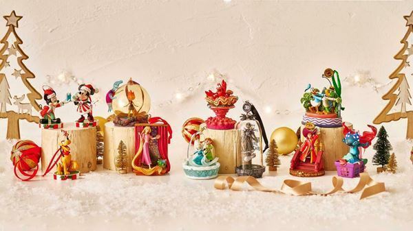 大人気のオーナメントも盛りだくさん！　「ディズニーのクリスマスグッズ」を写真でたっぷりご紹介