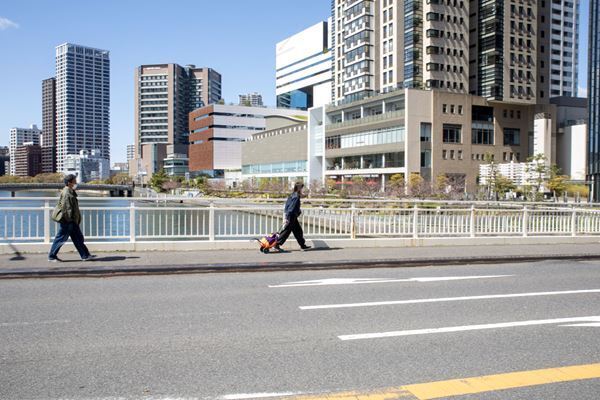 ６名の作家の作品からかけがえのない日常を新たな視点で捉えなおす『⽇常アップデート』東京都渋谷公園通りギャラリーで