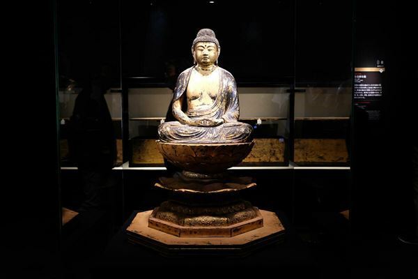 建立900年 特別展『中尊寺金色堂』をレポート　国宝仏像11体を現地よりも間近で360度鑑賞できる！