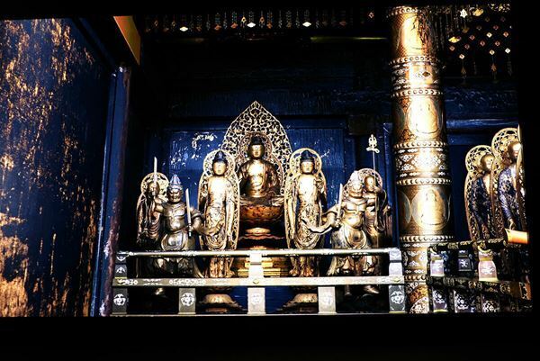 建立900年 特別展『中尊寺金色堂』をレポート　国宝仏像11体を現地よりも間近で360度鑑賞できる！