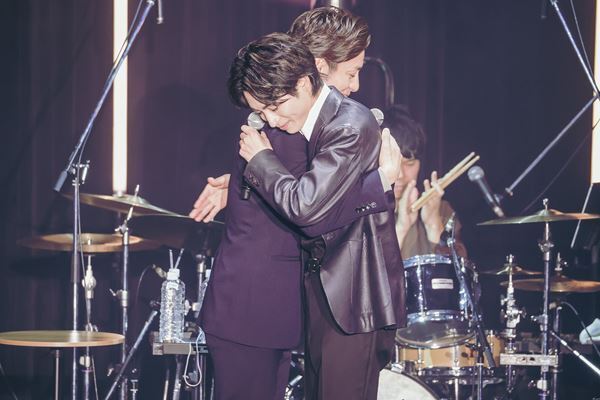 須賀健太がサプライズで登場『木村達成コンサート -Alphabet Knee Attack Vol.2-』オフィシャルレポート