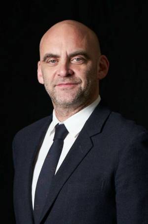 段田安則×ショーン・ホームズが再タッグ！　パルコプロデュース『リア王』上演決定