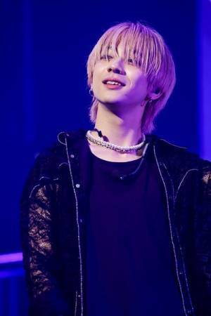 SUPER★DRAGON ツアー最終公演レポート「無限の先もBLUEと幸せを更新していく」