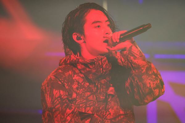 SUPER★DRAGON ツアー最終公演レポート「無限の先もBLUEと幸せを更新していく」