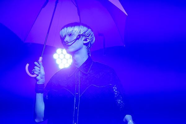 SUPER★DRAGON ツアー最終公演レポート「無限の先もBLUEと幸せを更新していく」