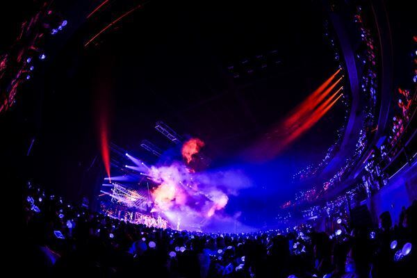 SUPER★DRAGON ツアー最終公演レポート「無限の先もBLUEと幸せを更新していく」