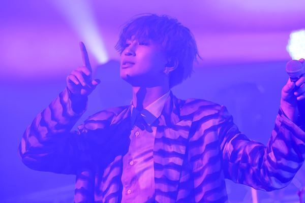 SUPER★DRAGON ツアー最終公演レポート「無限の先もBLUEと幸せを更新していく」