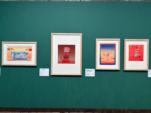 ジャン=ミッシェル・フォロンの大回顧展をレポート　詩情あふれる作品に込められた社会への静かな抗議