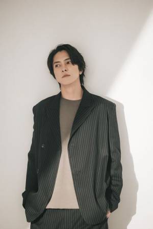 山下智久、映画『SEE HEAR LOVE』ロングインタビュー　役作りや監督業、そして歌手活動について語る