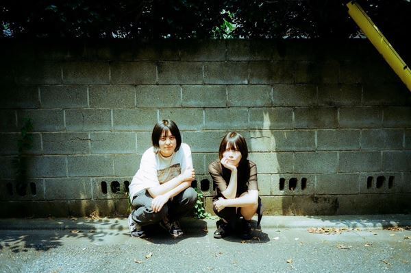 話題のロック・バンド「ウマシカて」、3カ月連続リリースの第2弾シングル「デブ」を 10月18日(金)にリリース