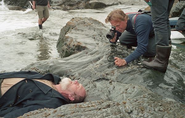 『ゴッドランド／GODLAND』監督インタビュー。「“人間として共通する感情”を描く」