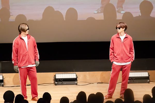 超特急 カイとリョウガが笑い、喋り尽くす！ トークライブ「稜海しました!」レポート