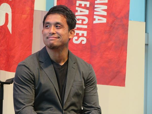 一昨季3位、昨季4位を横浜Eが共に超える! 沢木監督「最後にファンと最高の喜びを共有できるように」