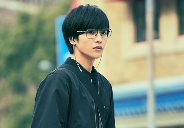 心霊探偵バディが呪いの連続殺人事件に挑む！ 『さんかく窓の外側は夜』特集(2)