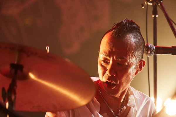 The Birthday、最後のZepp Tokyoワンマンとなった『SUNBURST TOUR 2021』ファイナル公演レポート