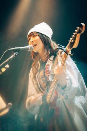 とた、ベッドルームを飛び出した初ワンマンライブのオフィシャルレポート到着