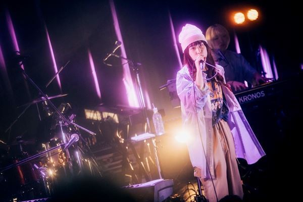 とた、ベッドルームを飛び出した初ワンマンライブのオフィシャルレポート到着