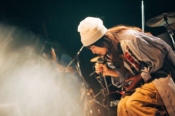 とた、ベッドルームを飛び出した初ワンマンライブのオフィシャルレポート到着