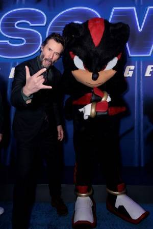 キアヌ・リーブス「ソニックは僕には勝てない」　映画『ソニック × シャドウ』レコーディング風景も収めた特別映像公開