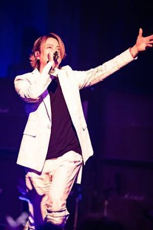 GLAY、全国ツアー『HIGHCOMMUNICATIONS TOUR』開幕　TERU「3年ぶりの声をしっかりと受け止めました」