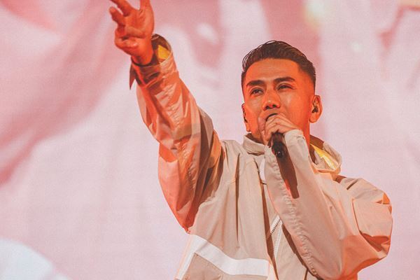 KREVAが三浦大知、石川さゆり、AKLOと武道館でコラボ！ 『908 FESTIVAL 2023』オフィシャルレポート到着