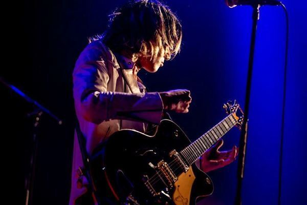 a flood of circle、ツーマンファイナルは盟友UNISON SQUARE GARDENと激突【ライブレポート】