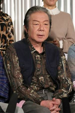 舞台『パラサイト』開幕　古田新太、順調な稽古に自信「こう見えてみんな結構、素直な俳優なんで(笑)」