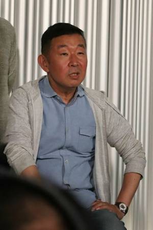 舞台『パラサイト』開幕　古田新太、順調な稽古に自信「こう見えてみんな結構、素直な俳優なんで(笑)」