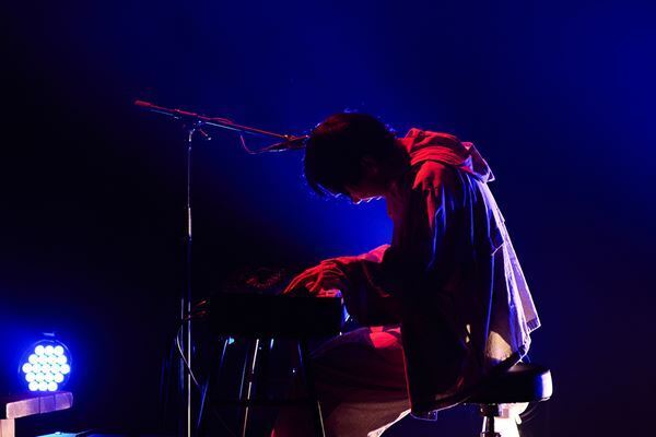 澤田空海理が敬愛する古川本舗と競演　ツーマンライブ『手 vol.1』オフィシャルレポート