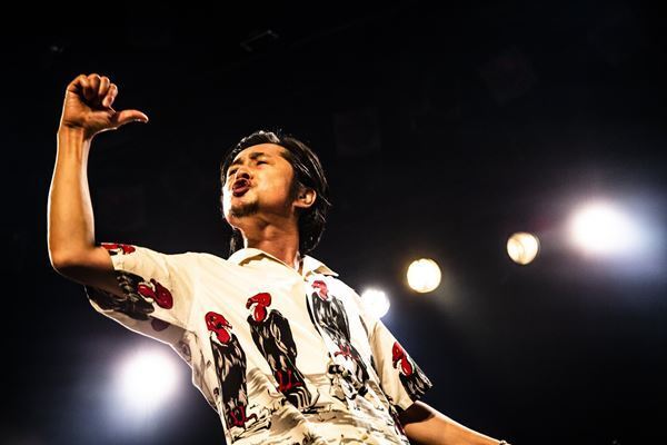 怒髪天×清春、偽りなき音楽を放つ2組が1年越しツーマンライブ開催「生きてまた会おう！」