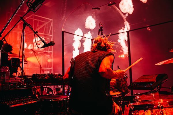 King Gnuが7万人と大合唱　初のスタジアムツアー千秋楽オフィシャルレポート