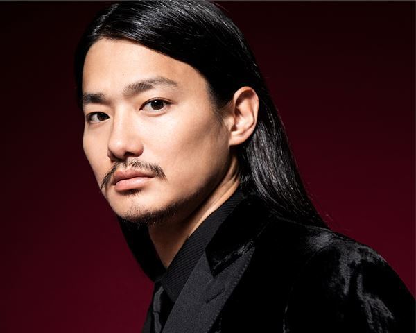 草彅剛主演舞台『ヴェニスの商人』野村周平、佐久間由衣ら全キャスト発表