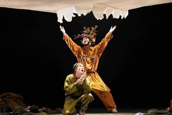 「引き込み俳優」4人でおくる二人芝居『ボクの穴、彼の穴。W』開幕　舞台写真＆コメントが到着