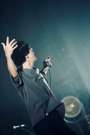 渋谷すばる、真摯なロックを熱量たっぷりで届けるライヴツアー『二歳と1328日』オフィシャルレポート