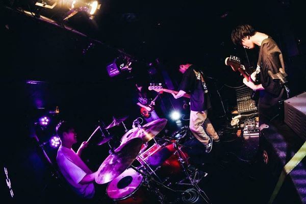 【ライブレポート】『Grasshopper vol.6』the pullovers×umitachi×ひとひら×pavilion、多種多様な持ち味のあるバンドたちの共演