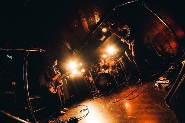 【ライブレポート】『Grasshopper vol.6』the pullovers×umitachi×ひとひら×pavilion、多種多様な持ち味のあるバンドたちの共演