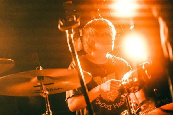 【ライブレポート】『Grasshopper vol.6』the pullovers×umitachi×ひとひら×pavilion、多種多様な持ち味のあるバンドたちの共演