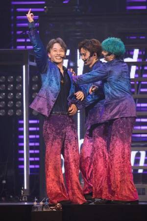 「僕たちを僕たちでいさせてくれて、ありがとう」8号車の日にファンとの絆を再確認　超特急ライブレポート