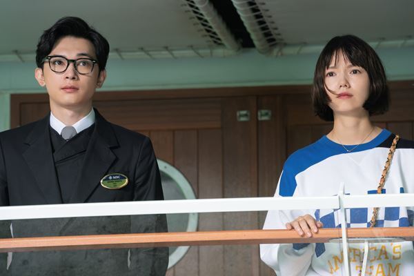 『怪物』脚本家・坂元裕二がNetflixと5年契約を締結！　第1弾は吉沢亮×宮崎あおいダブル主演作