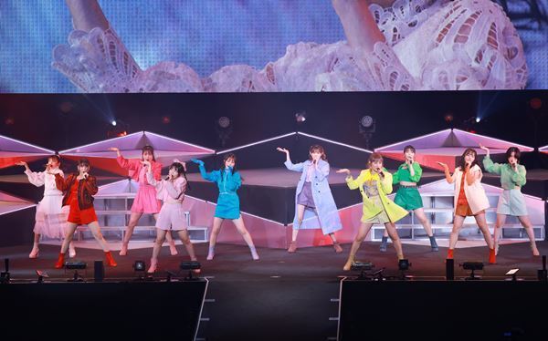 上國料萌衣「11人の気持ちを一つに頑張っていきたい」アンジュルム、新体制後初の武道館ライブレポート