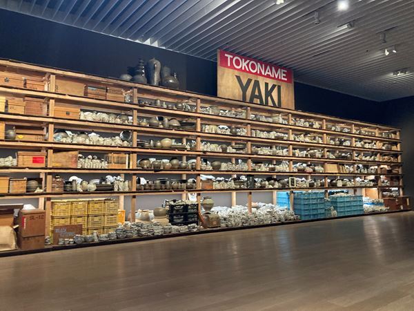 『シアスター・ゲイツ展：アフロ民藝』森美術館で開幕　異文化のハイブリッドを追求する多様な活動の全容を紹介