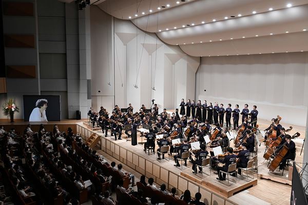 小澤征爾の貴重な映像をYouTubeで