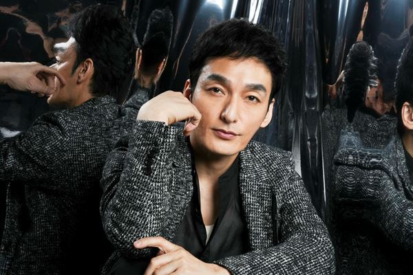 草彅剛「演じることはやっぱり楽しい」　『ヴェニスの商人』でシェイクスピア劇に初挑戦